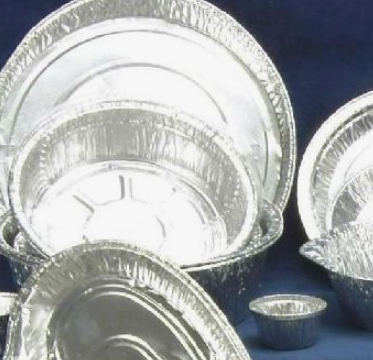 Безопасна ли посуда из алюминиевой фольги для хранения продуктов?